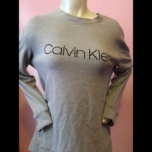 Calvin Klein Sweatshirt | Large